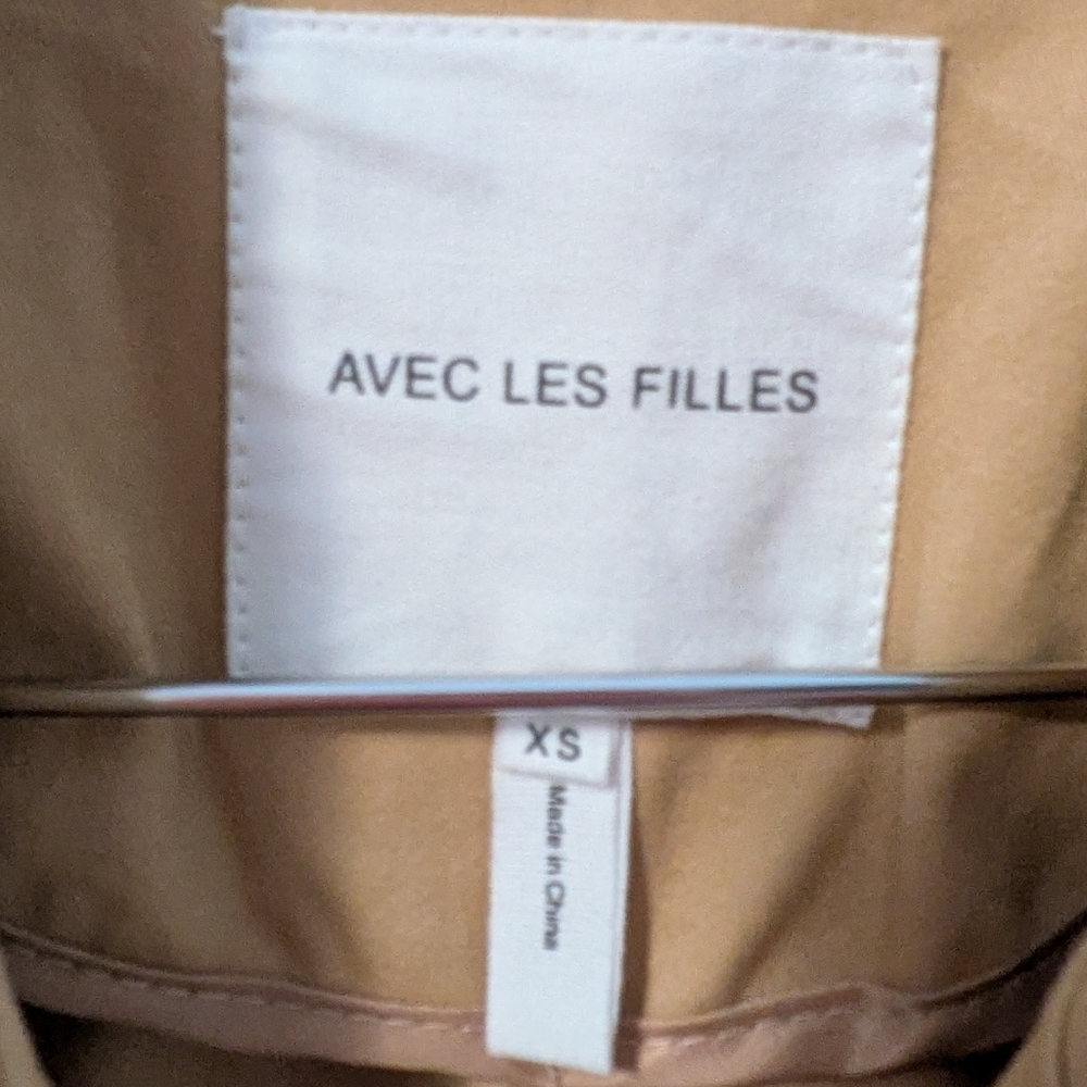 Avec Les Filles Puff Sleeve Classic Tan Trench Coat - Picture 11 of 15